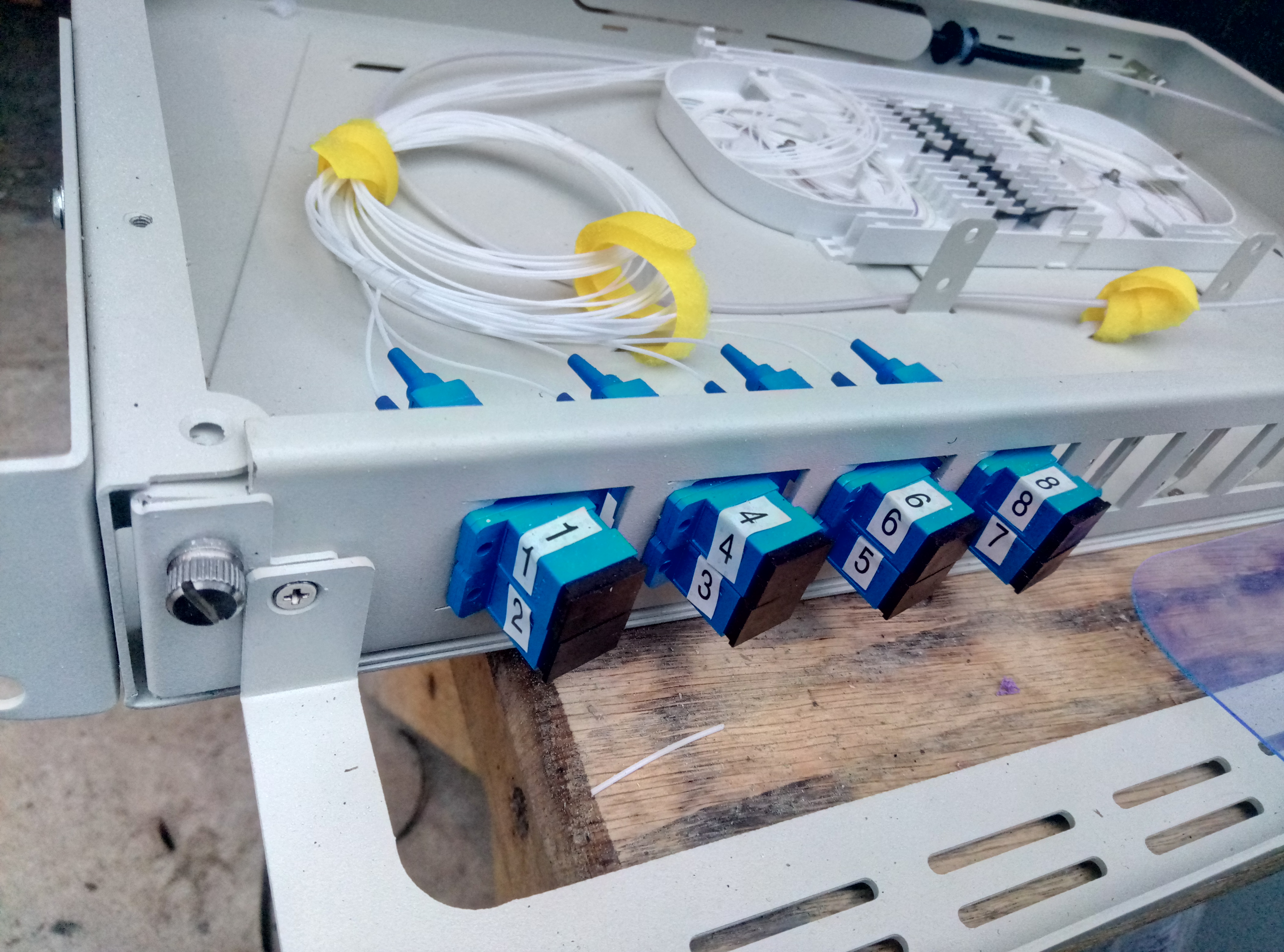 Зварювання оптоволокна