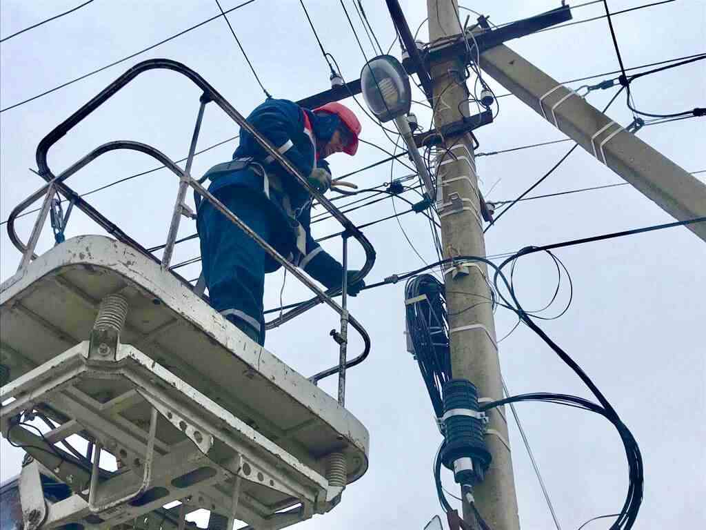 МОНТАЖНІ РОБОТИ З ПРОКЛАДАННЯ КАБЕЛЮ